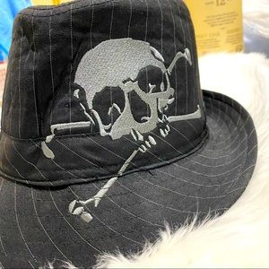 Pin striped fedora with skull